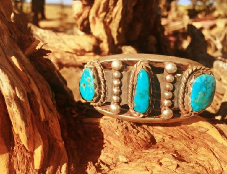 Indianische Schmuckkunst: Materialien, Techniken, Geschichten