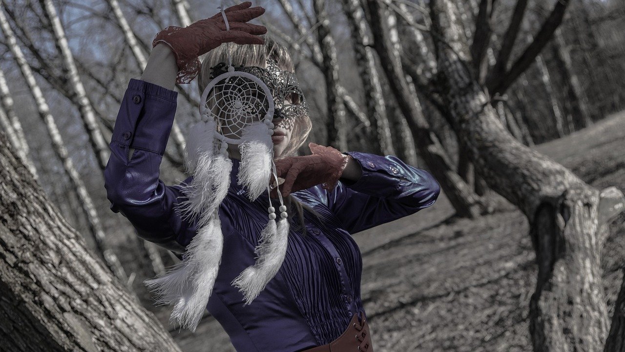 Native American: Medical Traditions of the Native Americans: Holistic Healing for Millennia