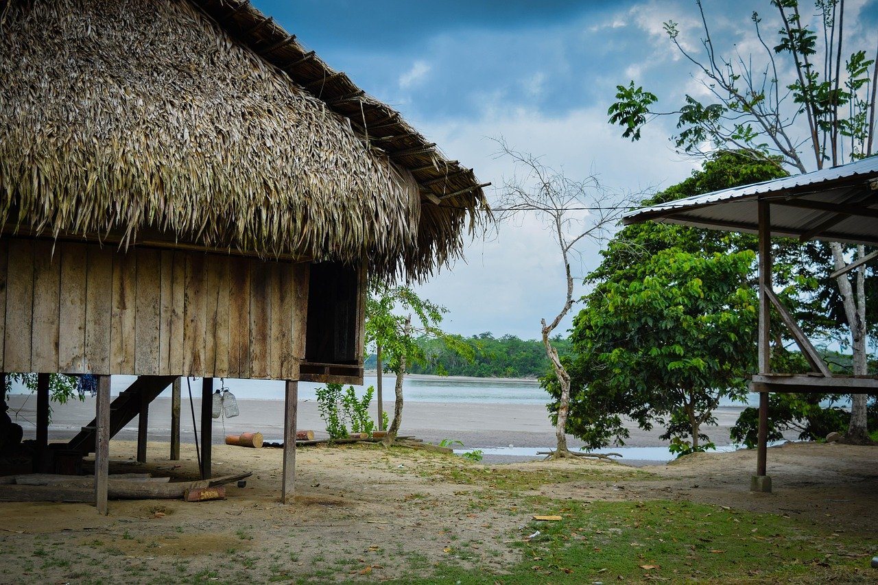 Native American: 🎣 Traditionelle Jagd- und Fischereitechniken & Nachhaltigkeit